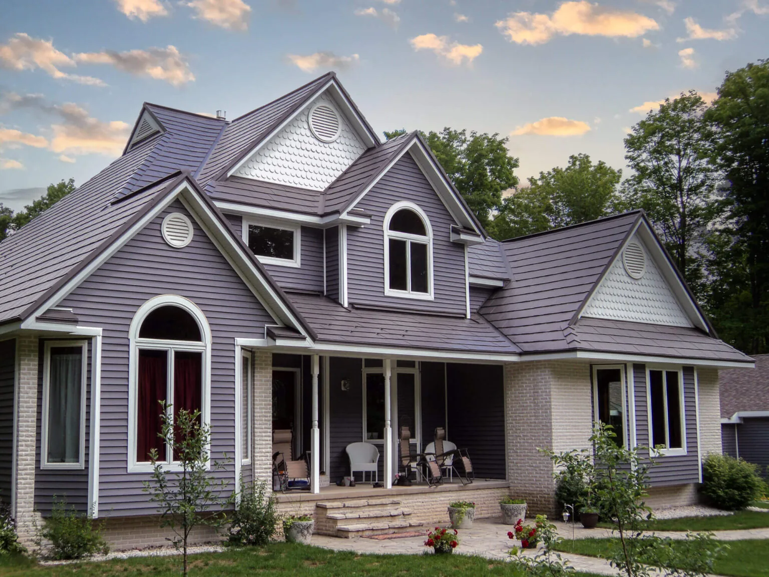 Oxford metal shingle roof